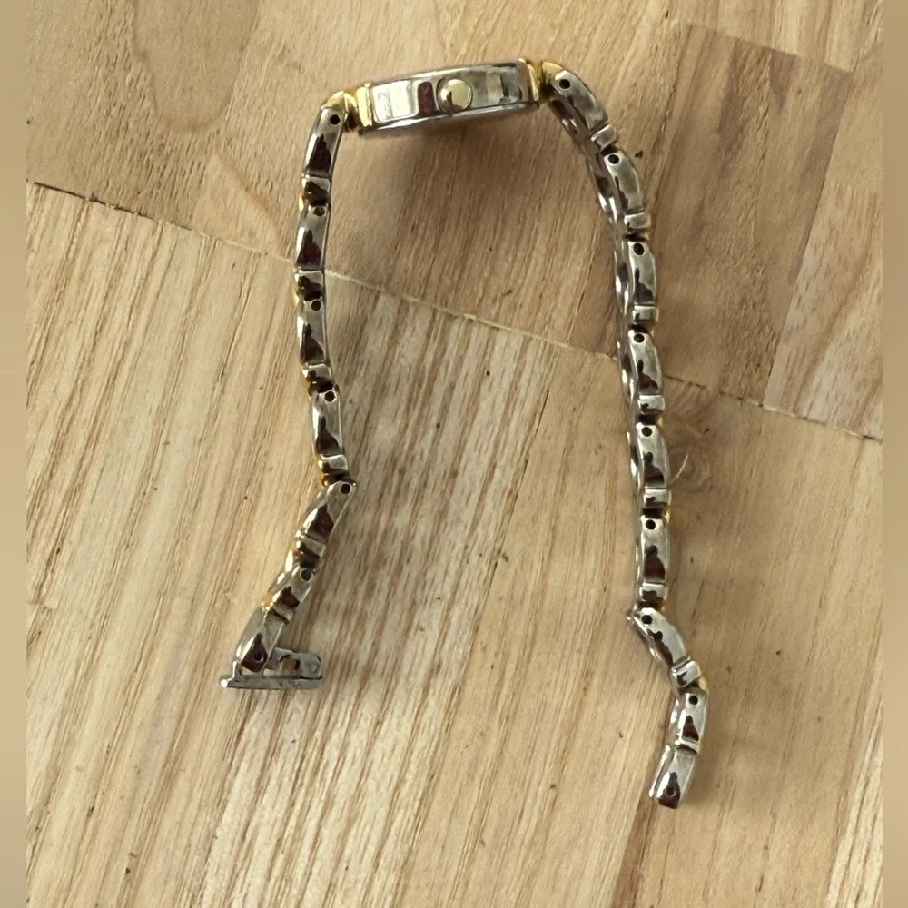 Bulova Diamond Vintage Ladies Watch Two-Tone Bracelet Case Shimmery Silver Dial